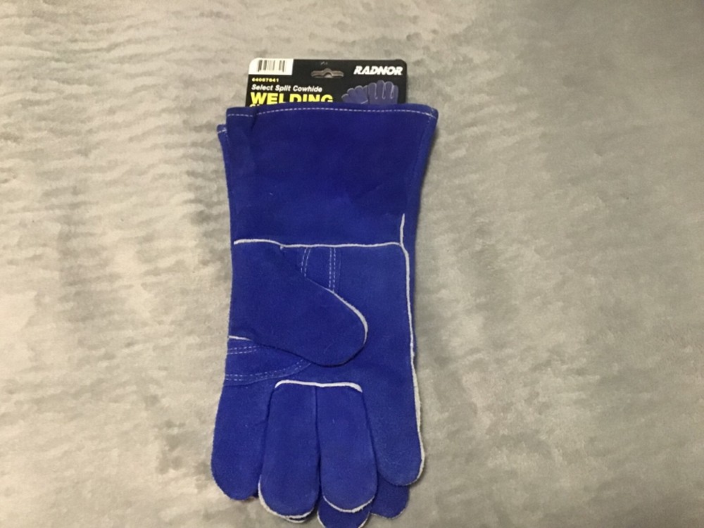 welding gloves Radnor select split cowhide, size- large. Brand new.