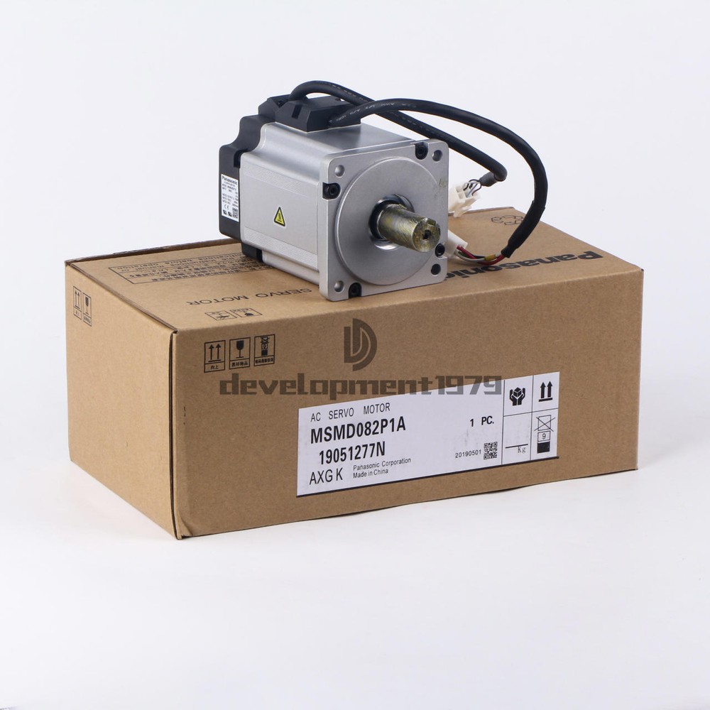 1PC NEW PANASONIC Servo Motor MSMD082P1A