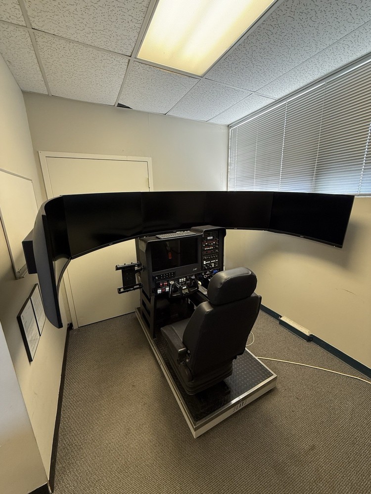 Elite PI-135 Certified Basic Aviation Training Device (BATD Flight Simulator