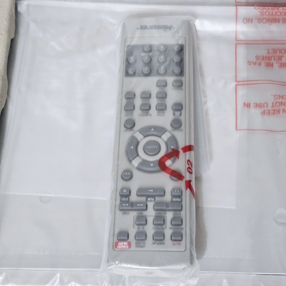 Memorex Progressive Scan DVD/CD Player MVD2022 MP3 Decoder DTS Out New