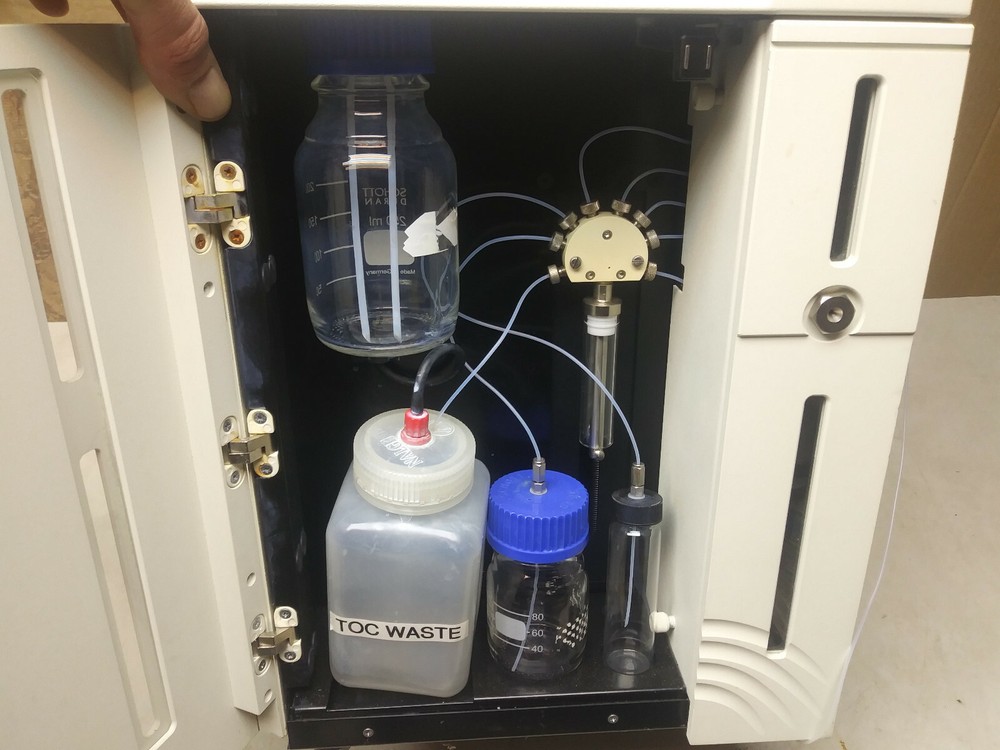 Anatel AnaTOC wide range TOC Analyzer, w/ manual