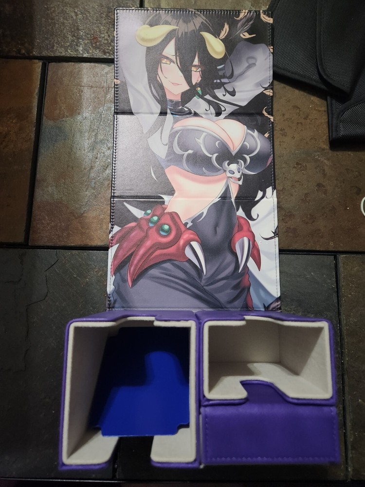 Albedo Sealed DekTech Deck Box Mkohl40/Mkohlgames/GemTech COMES WITH SLEEVES!!!