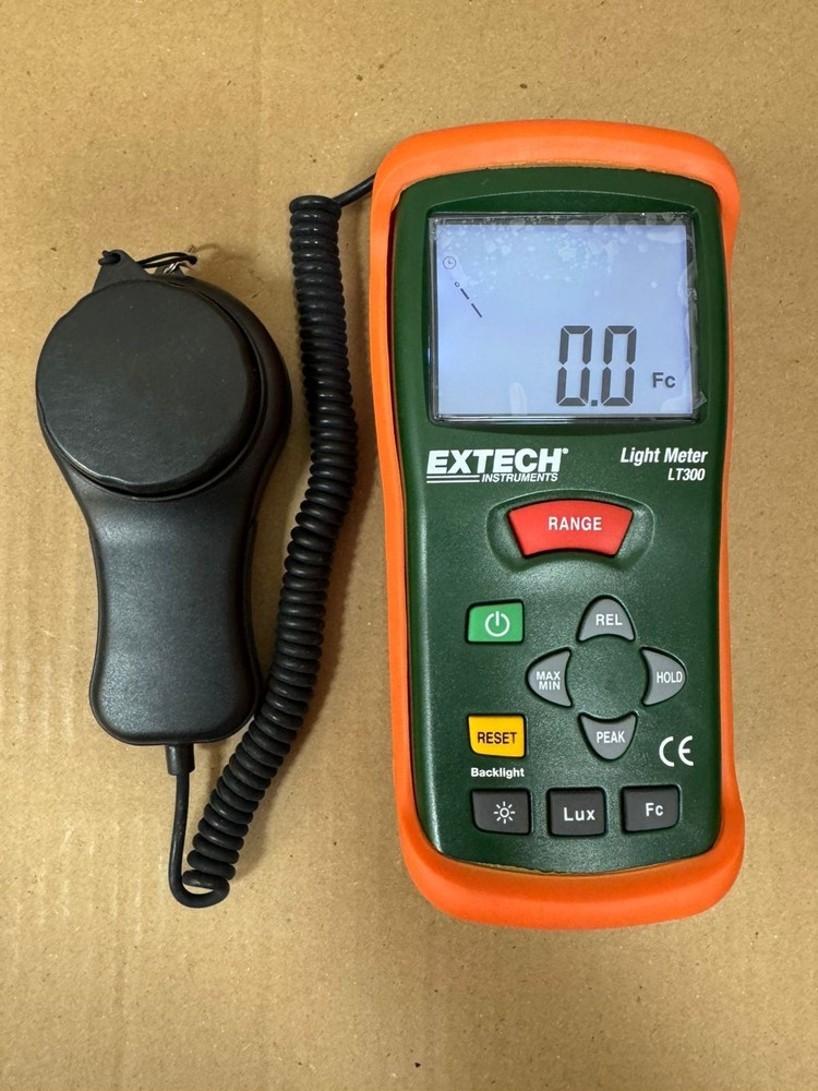 Extech / Digital Light Meter / LT300