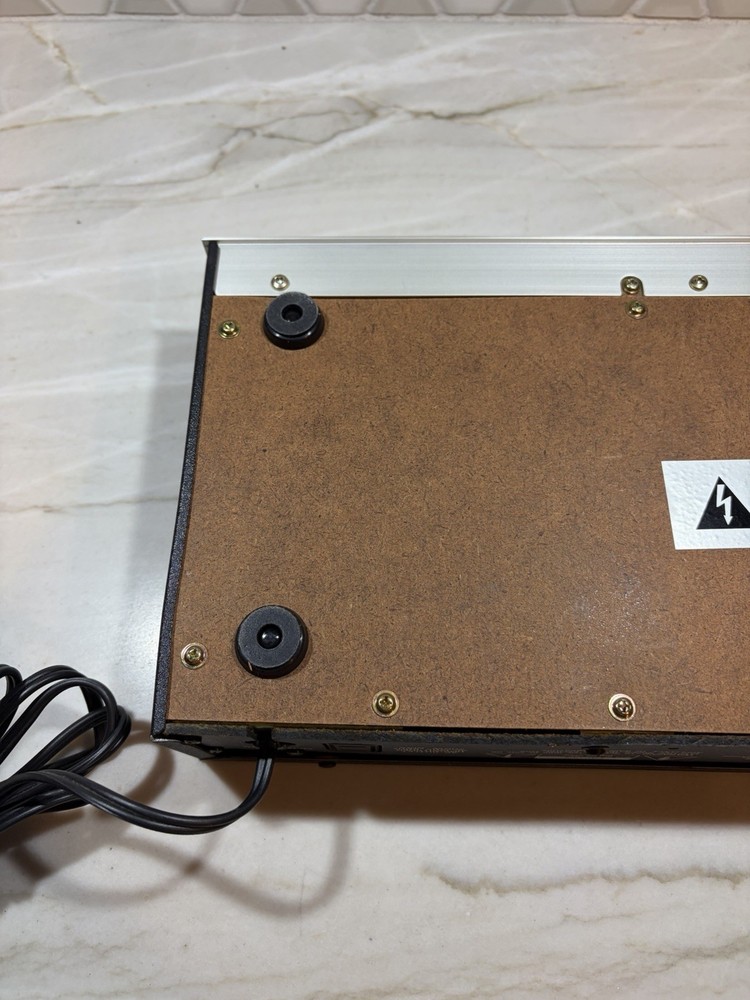 Realistic Model 31-2010 Twelve 12 Band Stereo Equalizer Tested