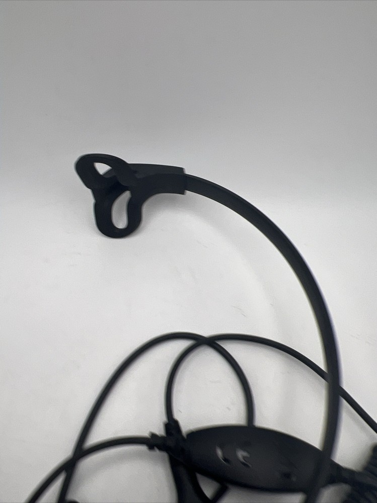 Sennheiser Headset With CAVA31 Connective Cable READ!!!