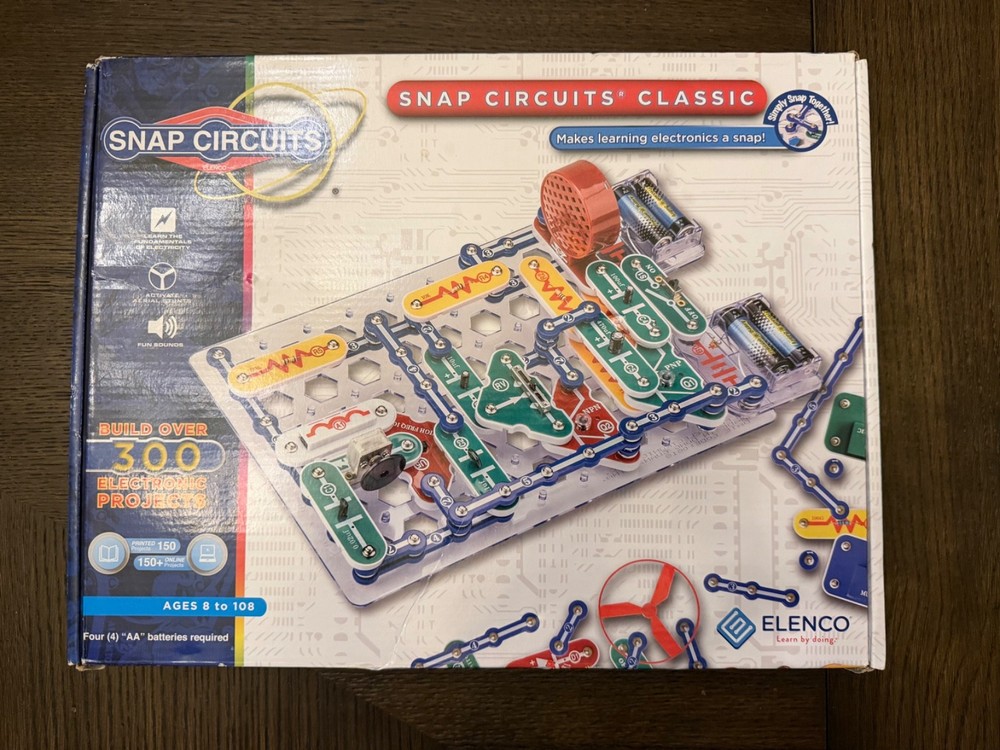 Elenco Snap Circuits Classic SC-300 Educational Electronics Kit 300+ Projects