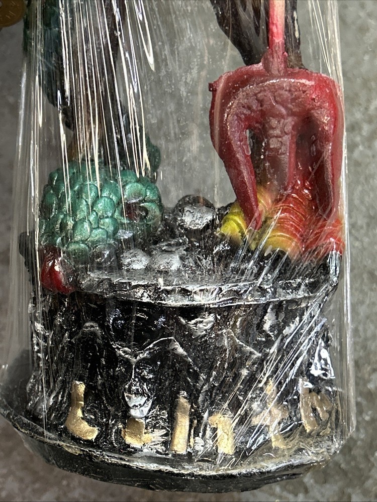 Lilith Figure 20in