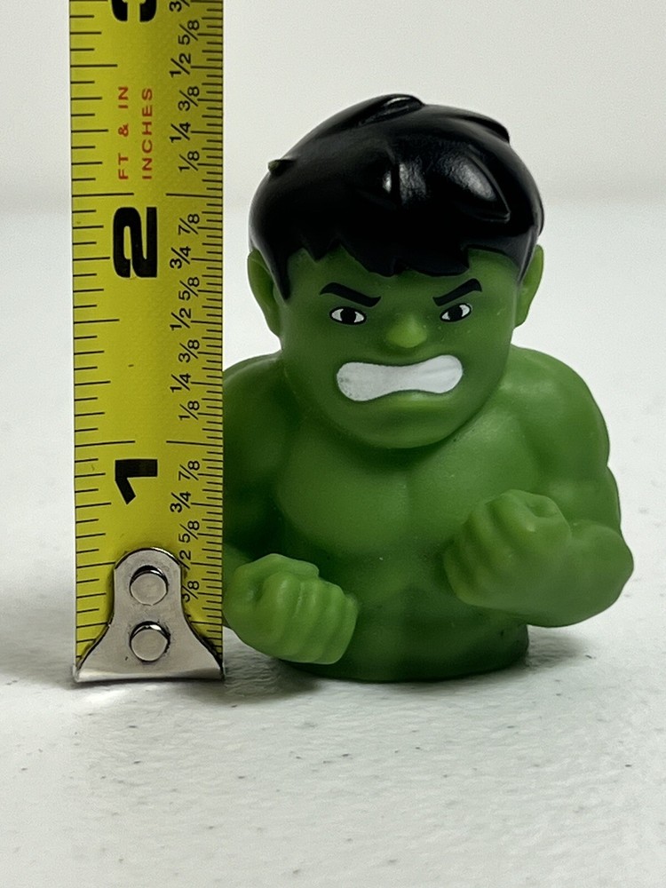 Marvel Avengers Finger Puppet Hulk Cake Topper