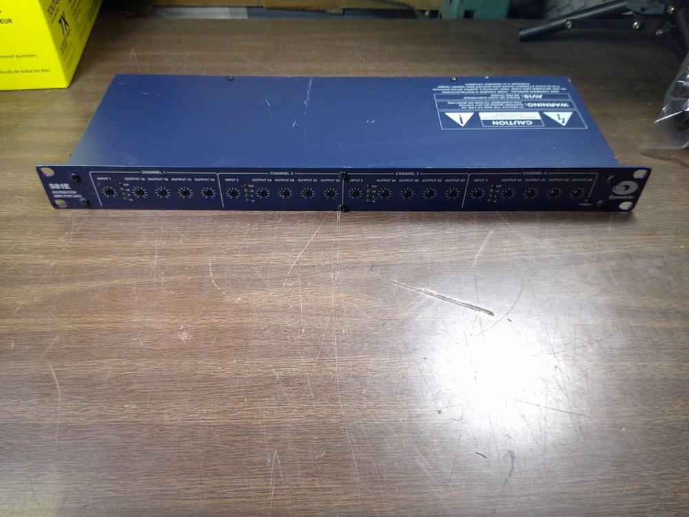 Symetrix 581E Distribution Amplifier