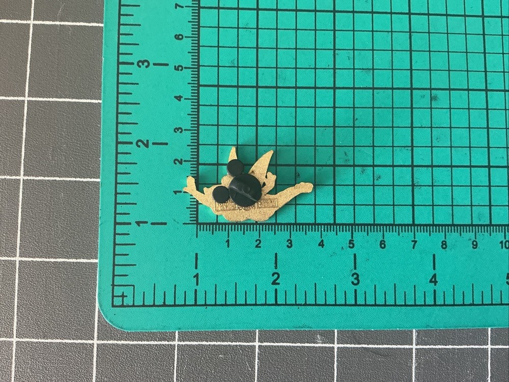 Disney Tinker Bell Arms Spread, Flying Pin
