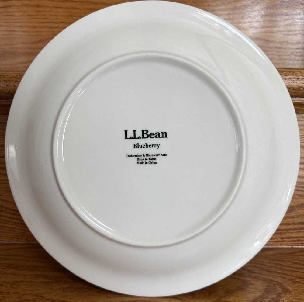 LL Bean Blueberry Dinner Plate