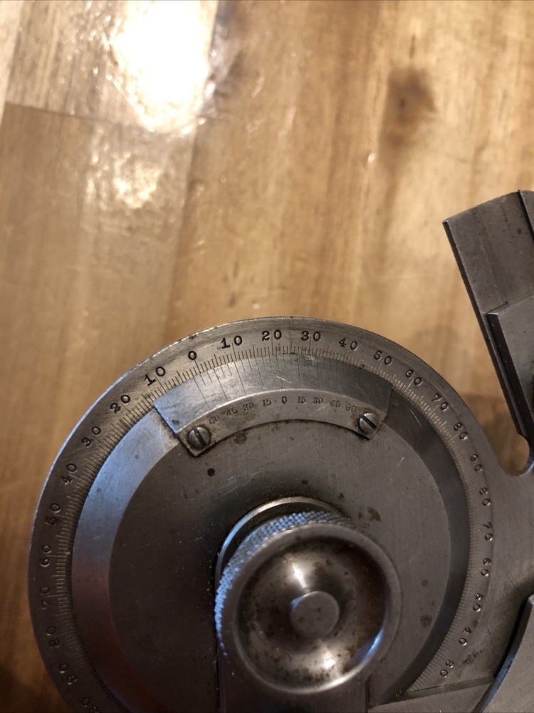 A Brown & Sharpe UNIVERSAL BEVEL PROTRACTOR (Micrometer Protractor) May 9, 1911