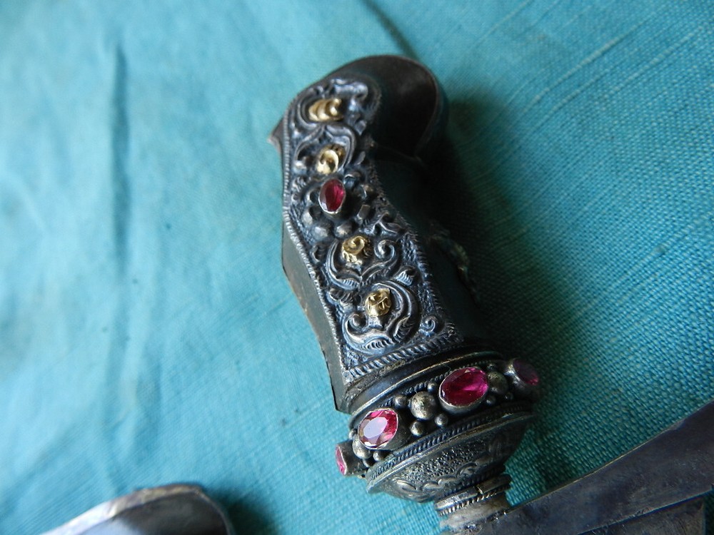 Silver Presentation Jeweled Kris knife with silver scabbard