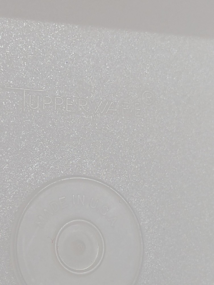 Vintage Tupperware Lid 1387-2 White Square