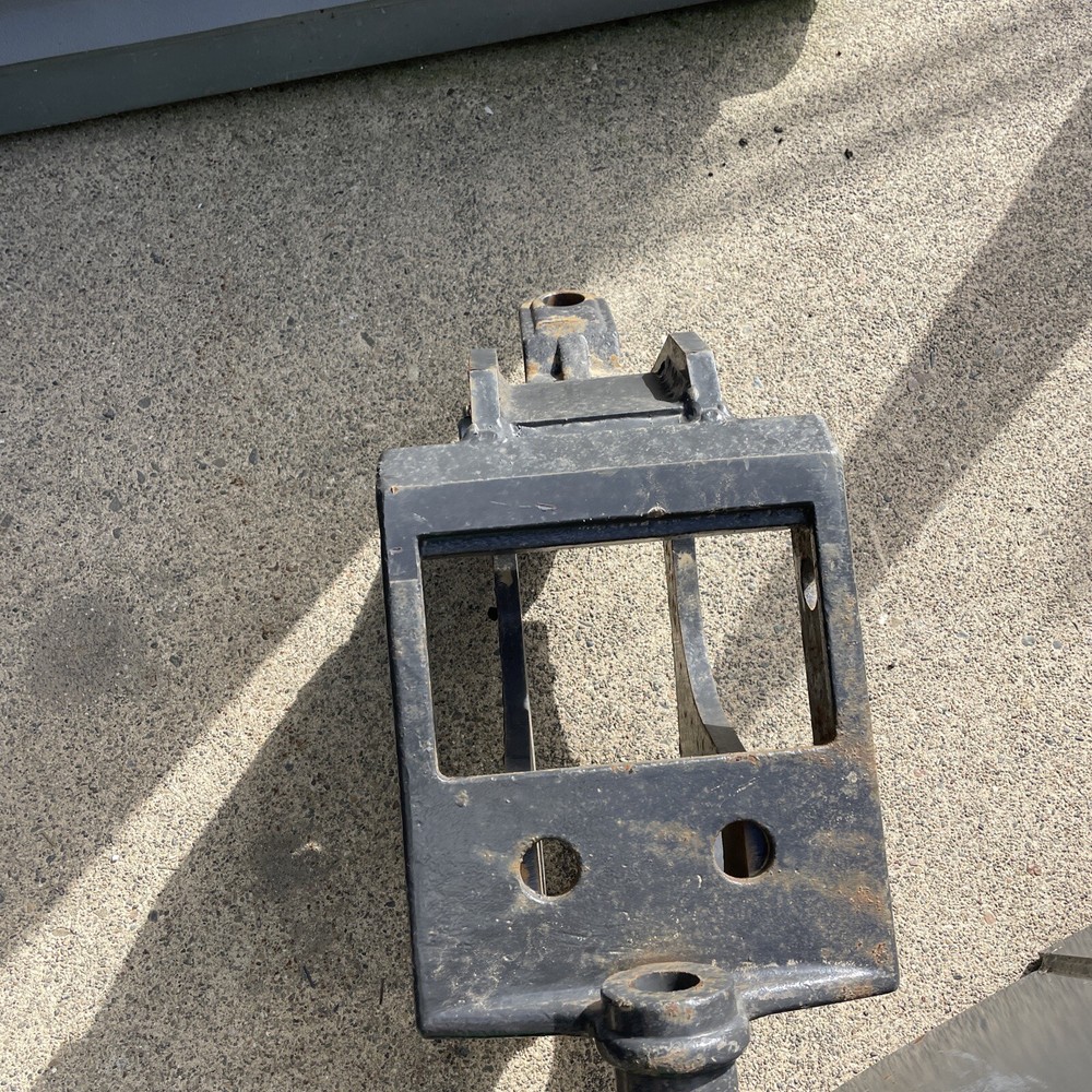 Auger Attachment-Quick Hitch (Cradle Ready) 027
