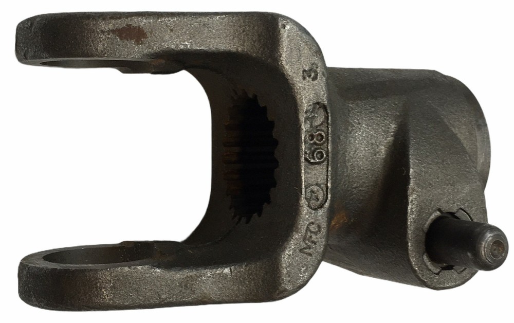 John Deere Universal Joint Yoke AC14389 NOS