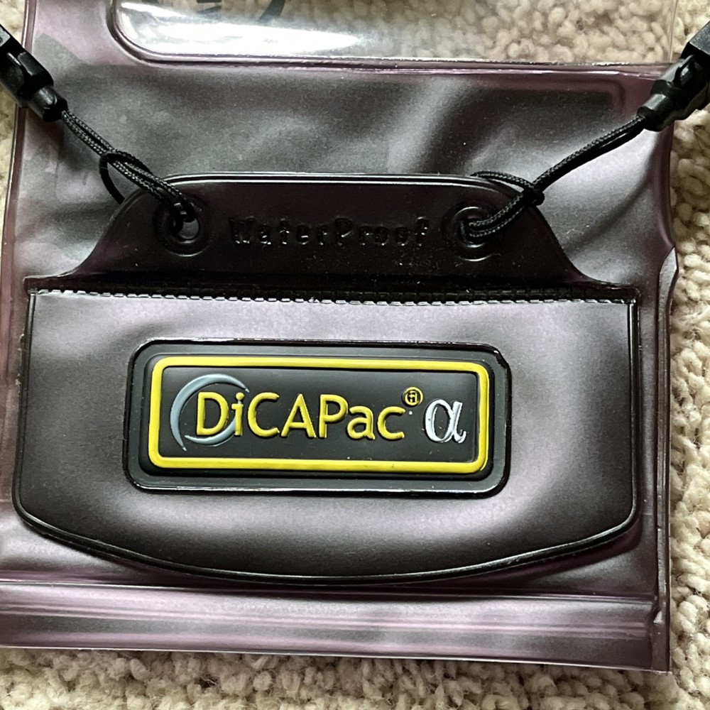 Digital Camera Waterproof Case-DiCaPac WP-410