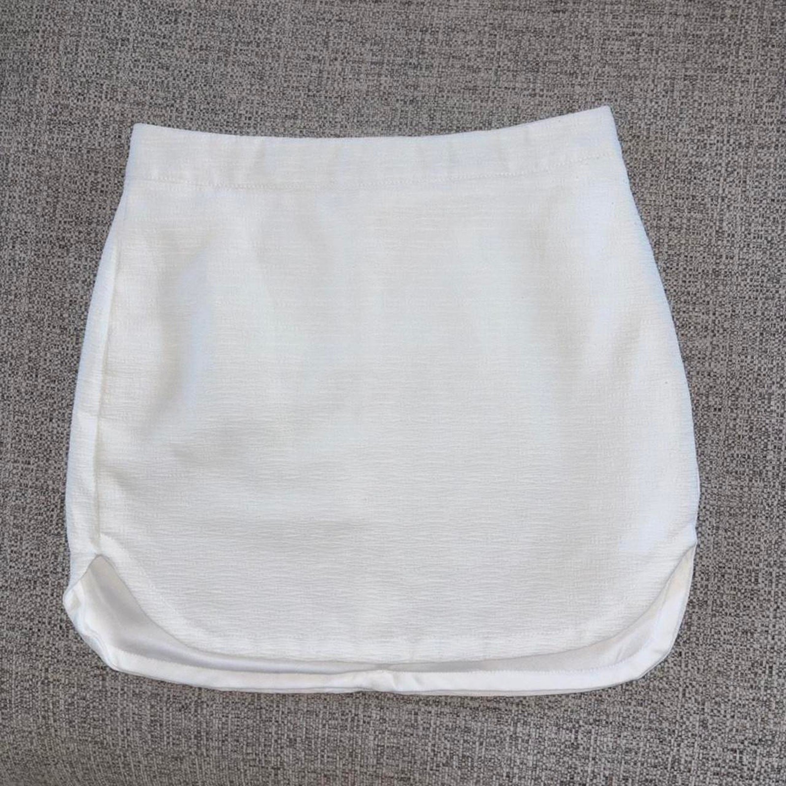 Sans souci white mini skirt size S