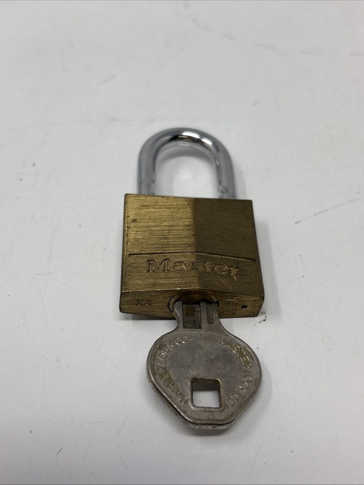 Master Lock 130  Brass Body Padlock with 1 key