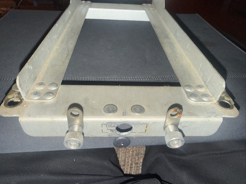 ARC-5 Command Set Transmitter Mount WWII Aircraft Bomber FT 234 A Rack