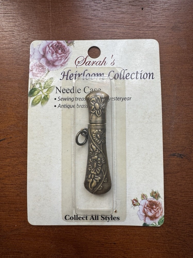 Heirloom Sewing Collection Needle Case Chatelaine Seam Ripper Set