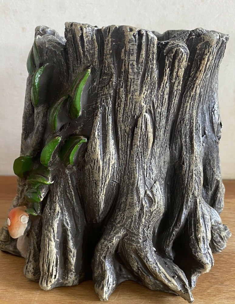 Latex mould for making this Lovely Tree Lady pot