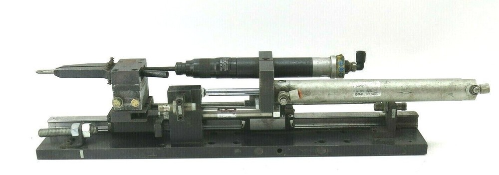 SIOUX TOOLS PNUEMATIC ASSEMBLY LINE DRILL DRIVER WITH 1/4" QUICK CHANGE CHUCK