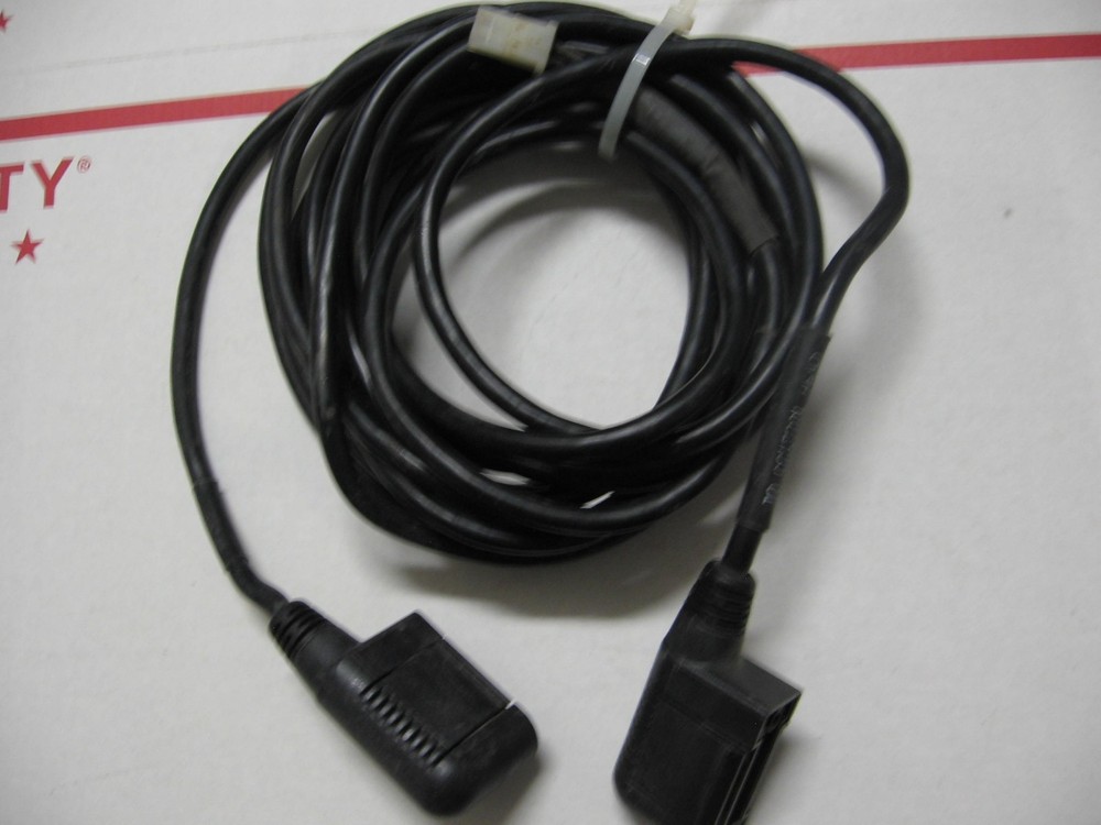 Motorola MCS2000 VHF 100 watt
