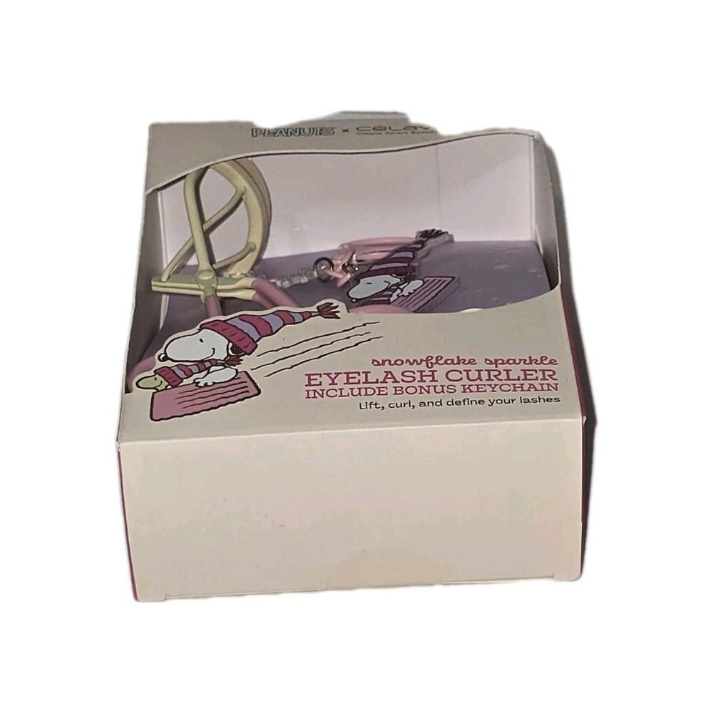 Celavi Peanuts Snowflake Sparkle Eyelash Curler