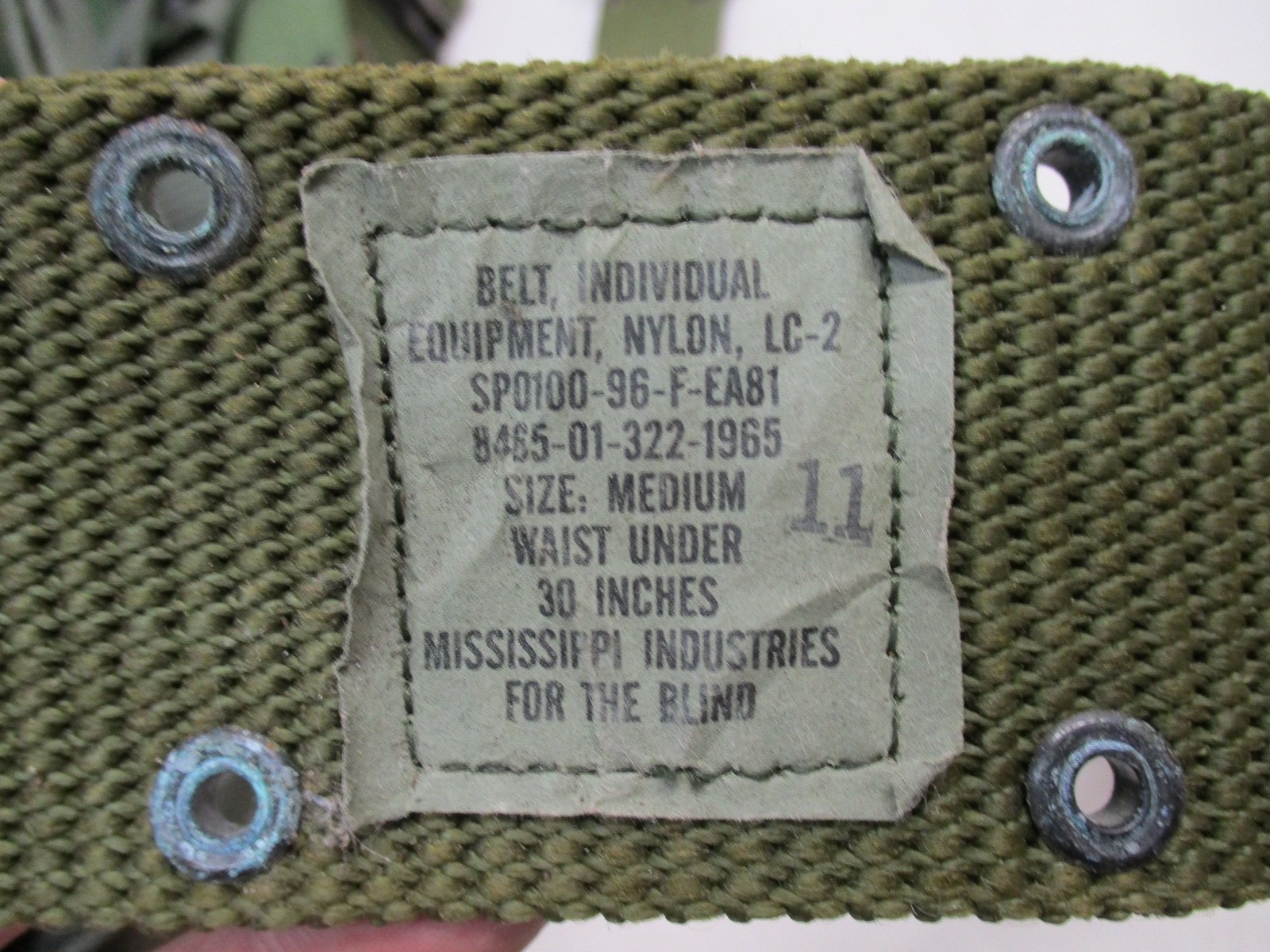 USGI WEB PISTOL BELT MEDIUM LBE LCE ALICE OD GREEN LC-2 NYLON 8465-01-322-1965