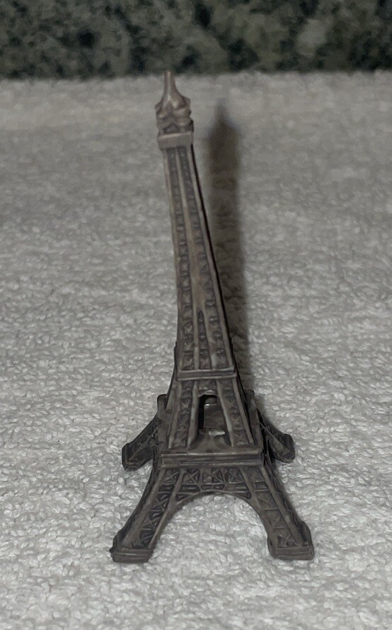 Safari Ltd Eifell Tower Figurine