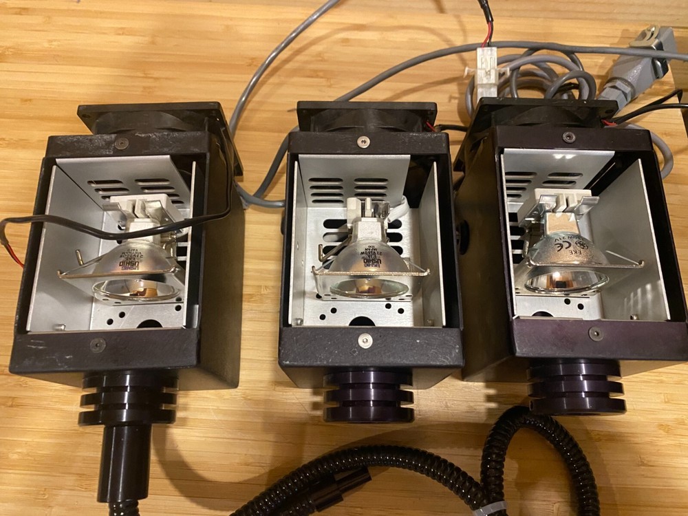 fiber optic illuminators/light source 15v150w Halogen Light Bulb x 3 w/ 1 cable