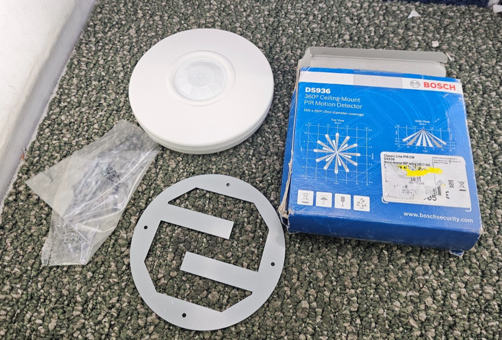 Bosch DS936 Classic 360 Degree Ceiling Mount PIR Motion Detector White
