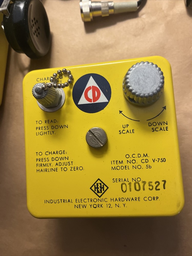 CD V-777-2 Radiation Detection Kit