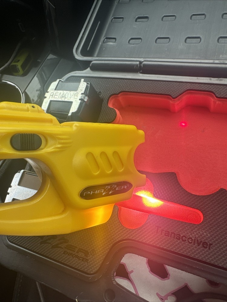 PhaZZer Enforcer Complete Set W/Data Port - Yellow. Without Holster