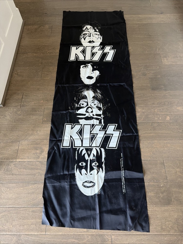 Vintage KISS Banner 1988 Licensed Silky Door Tapestry Nikry Dynasty