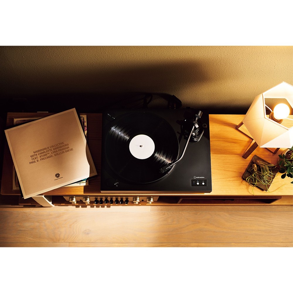 Audio-Technica AT-LP8X Semi-Automatic Direct Drive 3-Speed Stereo Turntable