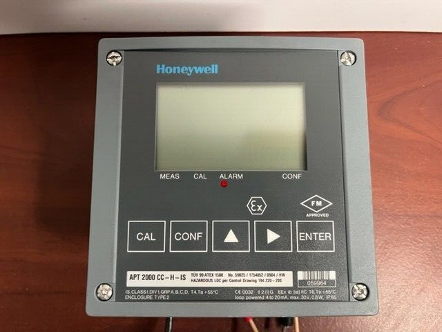 HONEYWELL APT 2000 CC-H-IS CONDUCTIVITY TRANSMITTER