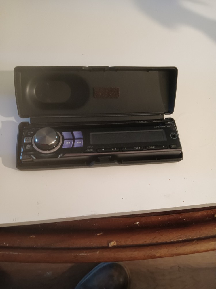 Vintage Alpine CD Receiver CD-9847 Faceplate