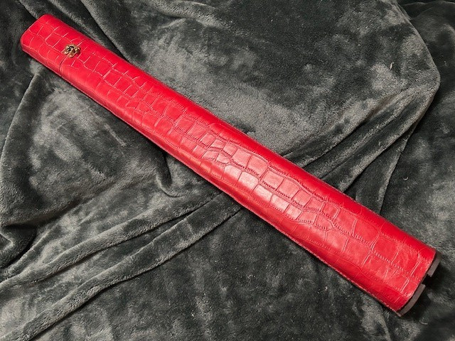 Volturi Fellini Style Custom Pool Case 2x2 Genuine Leather. Red