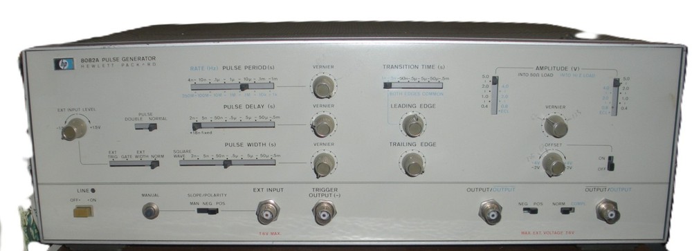 HP 8082A Pulse Generator