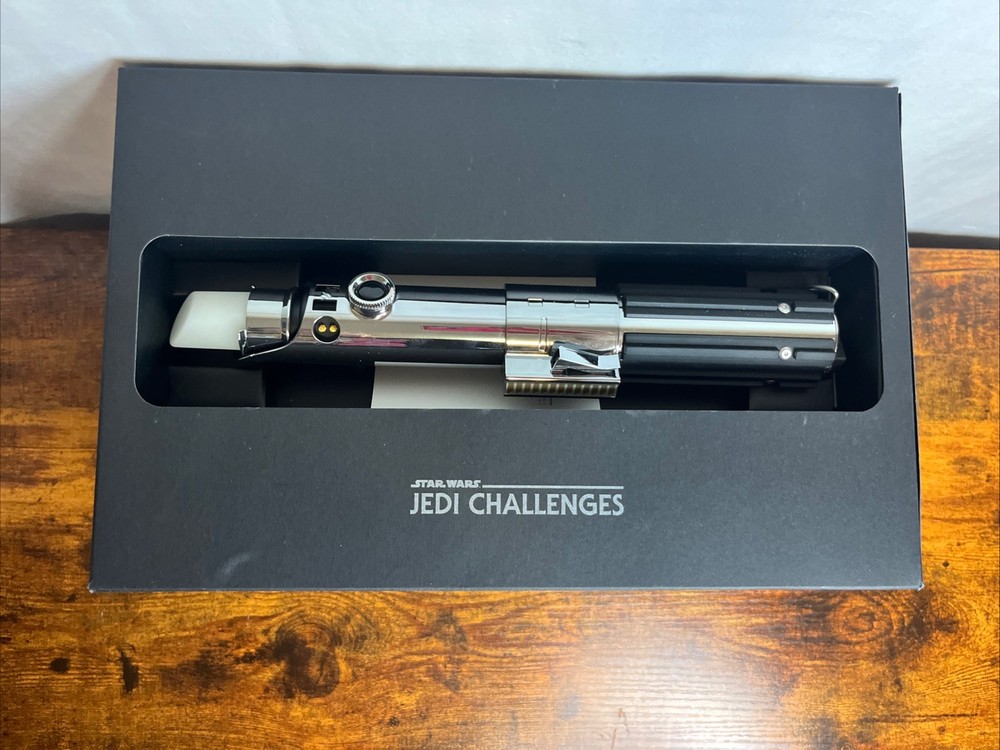 Lenovo Star Wars Jedi Challenges AR Headset w/Lightsaber Controller Open Box