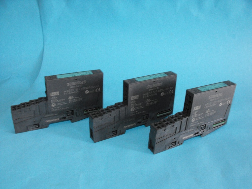 Siemens 6ES7131-4BD01-0AA0+TM-E15C24-01 Terminal Module.USED