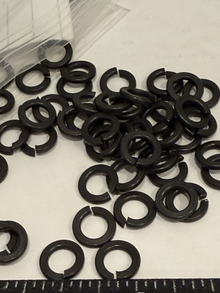 New Qty (100) #10 Stainless Black Oxide Split Lock Washers