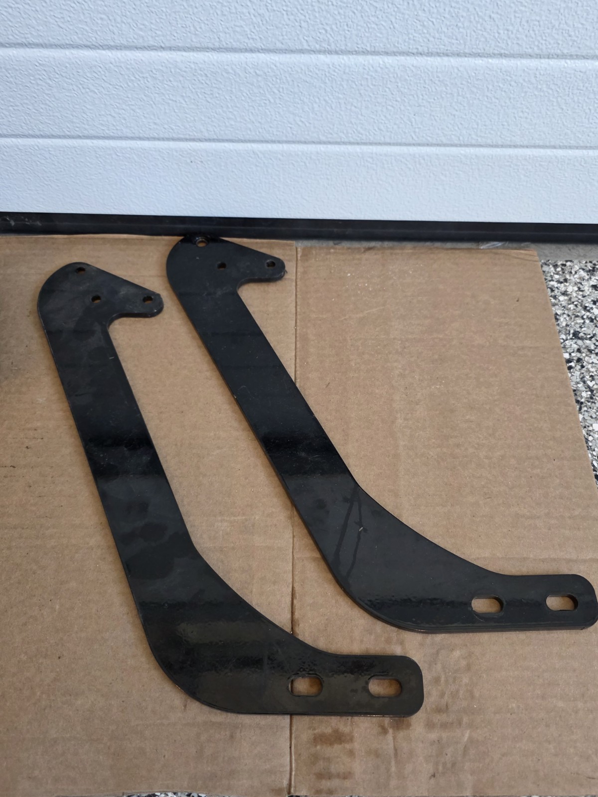 Harley 09-13 Touring Trailer Hitch receiver mount bracket