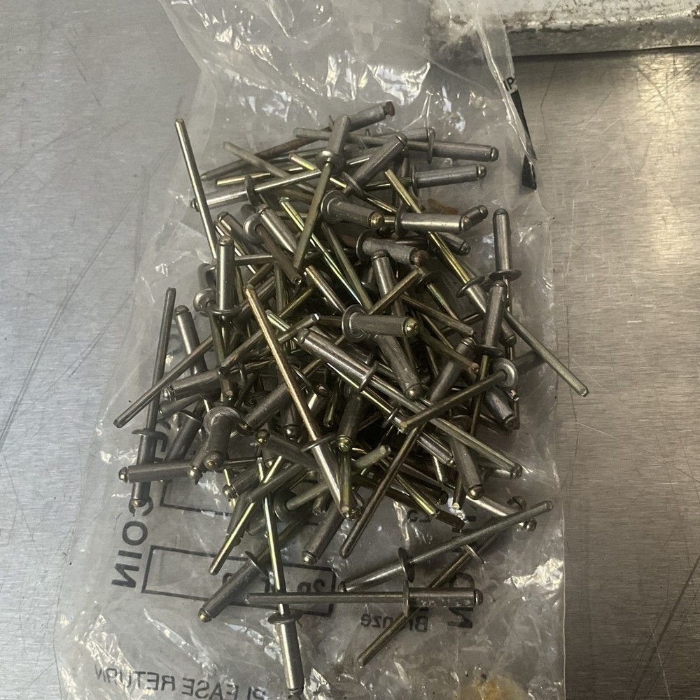 Tucker TT6 Rivet Gun