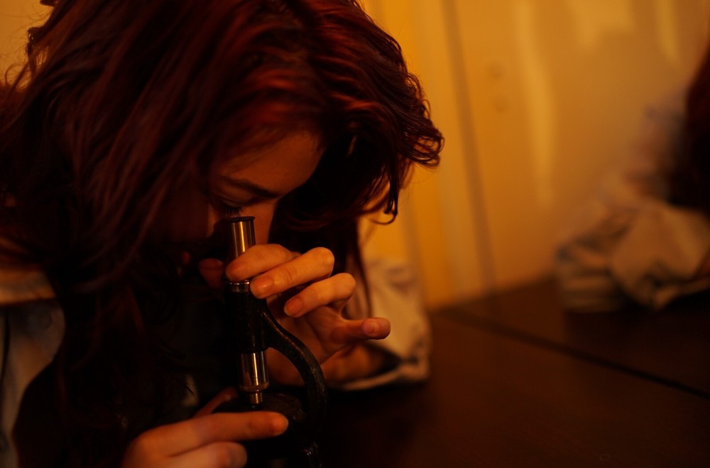 Vintage Single Barrel Cast Iron Microscope