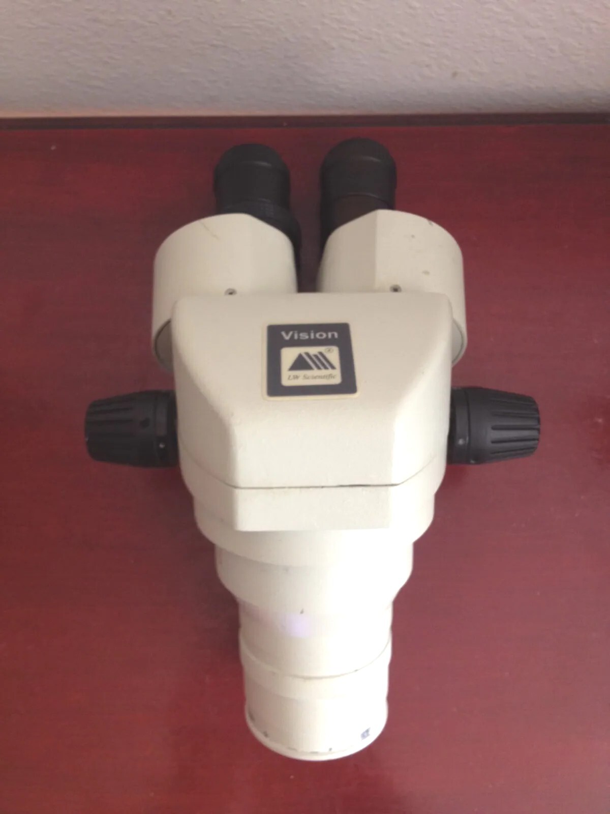 LW SCIENTIFIC VISION 1X & 2X MICROSCOPE BODY. W/PLAN 10X22 EYEPIECE. WORKS