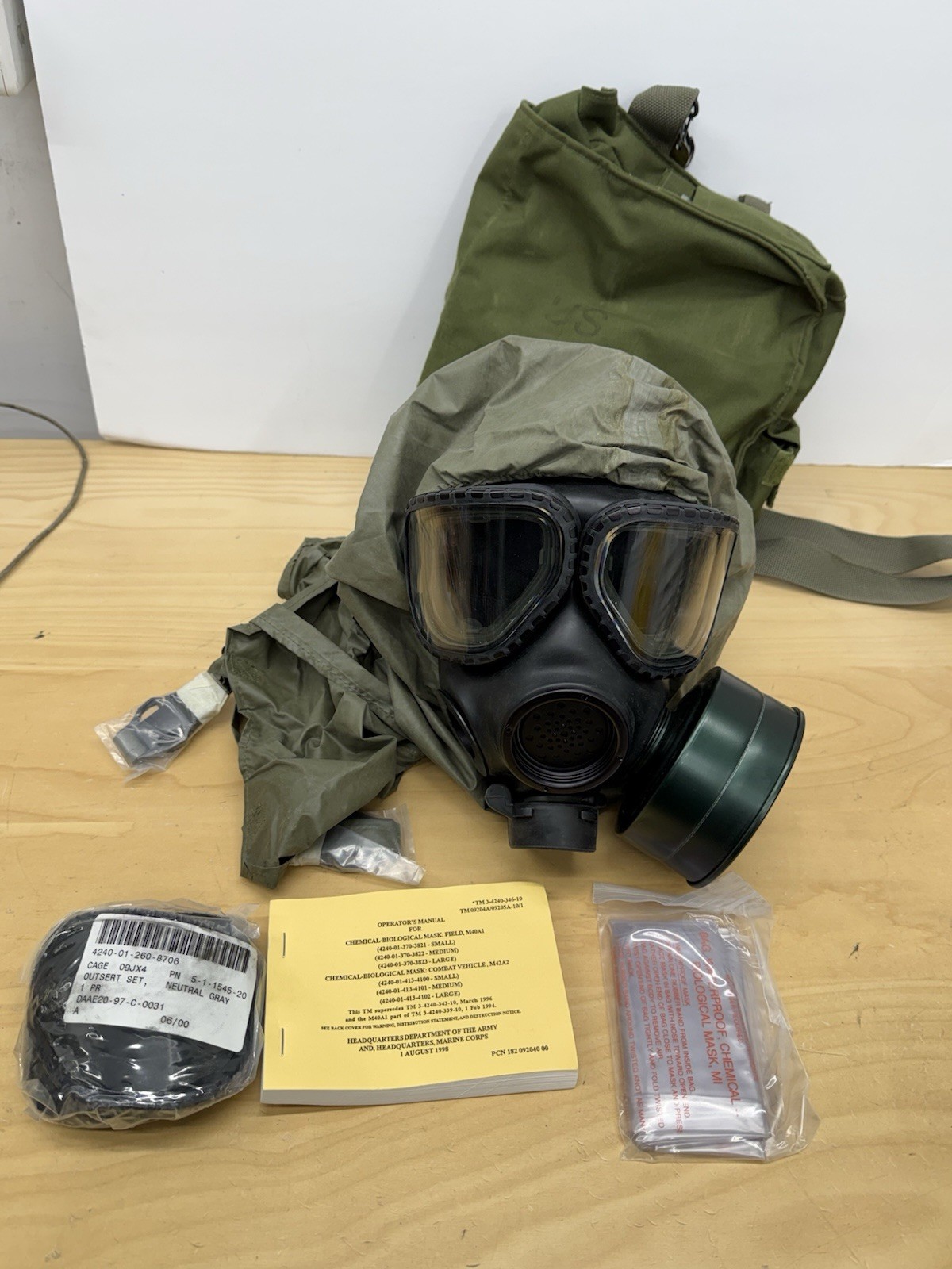 US Military M40/M42 Series Chemical Biological Gas Mask Hood Bag Case & Parts