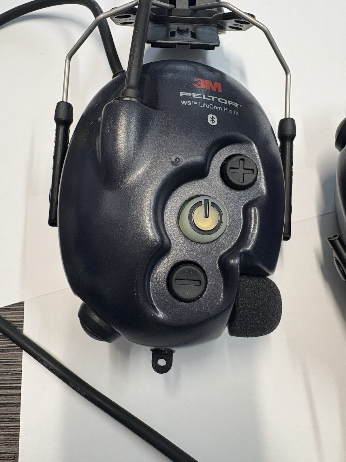 7100099586 3M PELTOR™ WS™ LiteCom PRO III MT73H7P3E4D10NA Hard Hat Headset